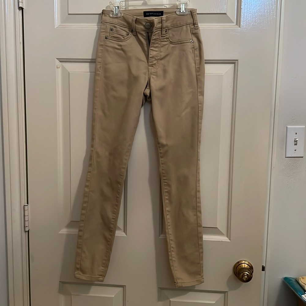 Girls Tan Aeropostale jeans size 000reg